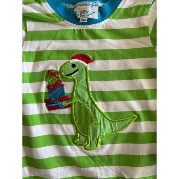 Busy Bees Smocks Christmas Dinosaur Embroidered Romper Green and White 18-24mos - Picture 3 of 4